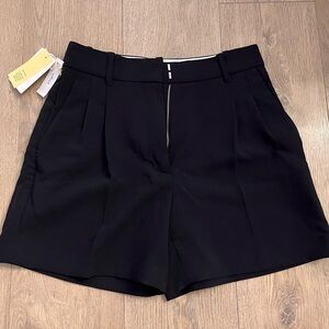 Aritzia Wilfred Effortless 5” Short